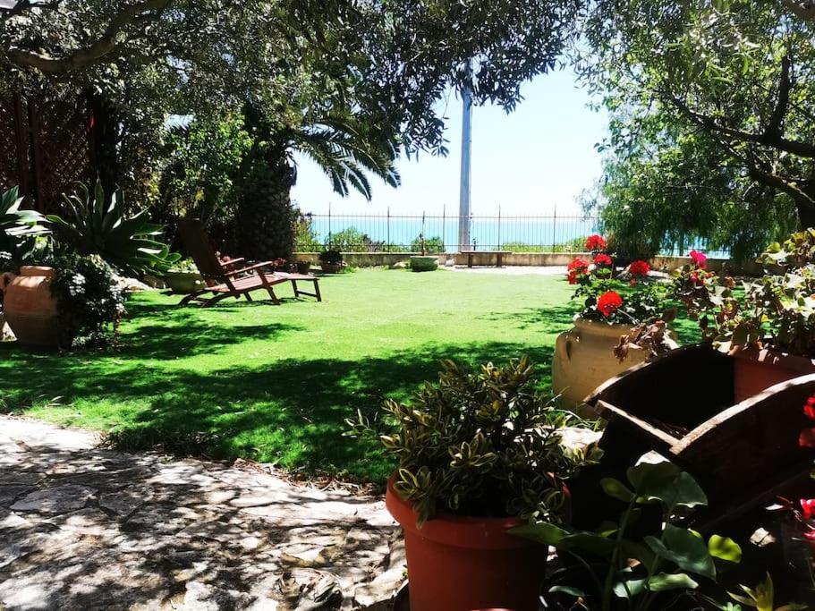 Villa Emily Licata Exteriér fotografie
